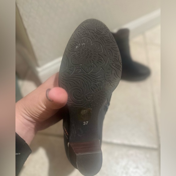 Women’s L'Artiste Spring Step Captivate Ankle‎ Boots. Size 37 (US 6.5-7). - Picture 8 of 12